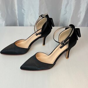 Elegant Black Ankle Strap Heels v2266